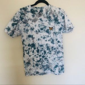 Butterfly tie dye tee